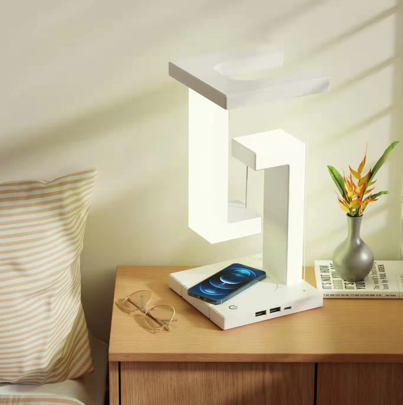 Creative Smartphone Wireless Charging Suspension Table Lamp - HomeTidy UK