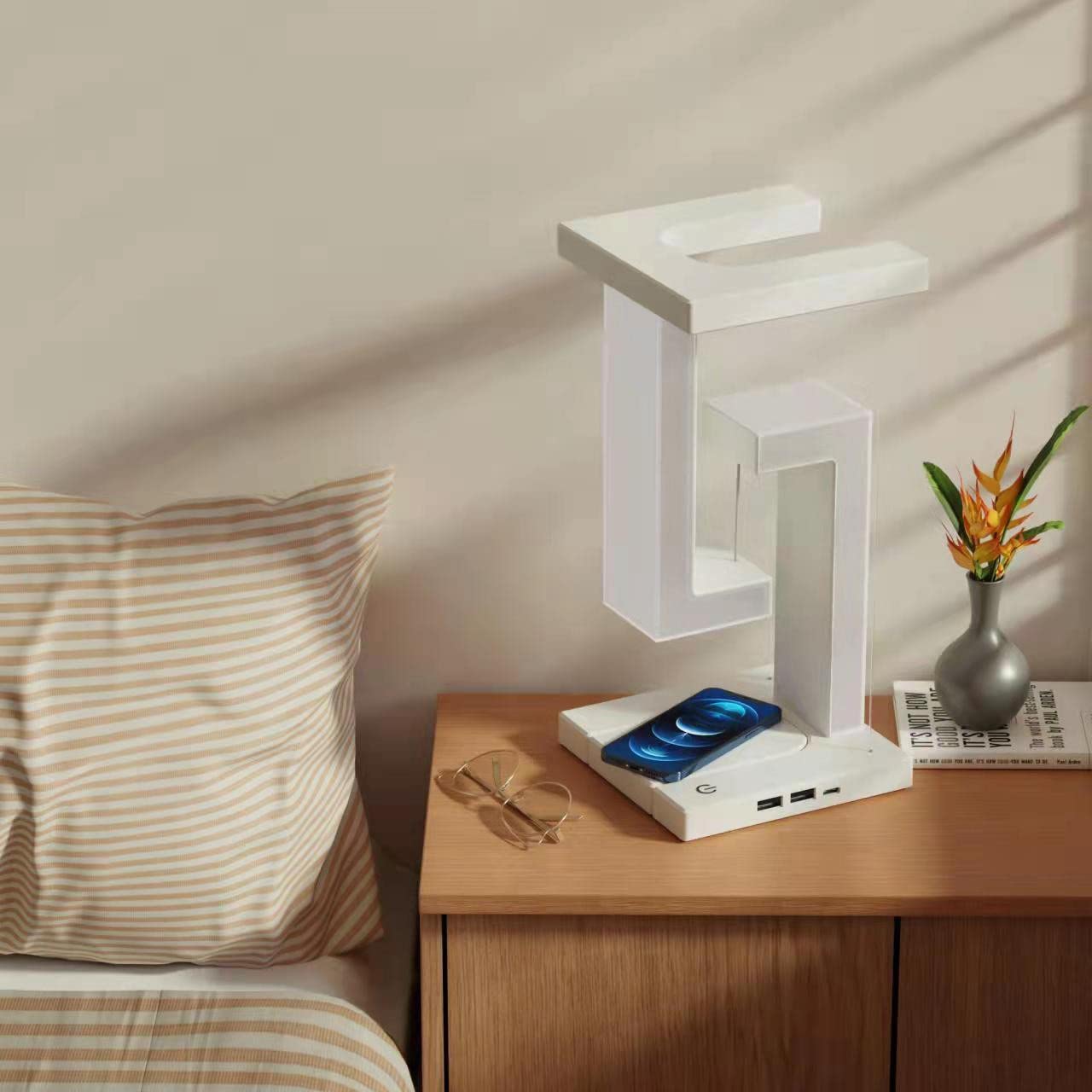 Creative Smartphone Wireless Charging Suspension Table Lamp - HomeTidy UK